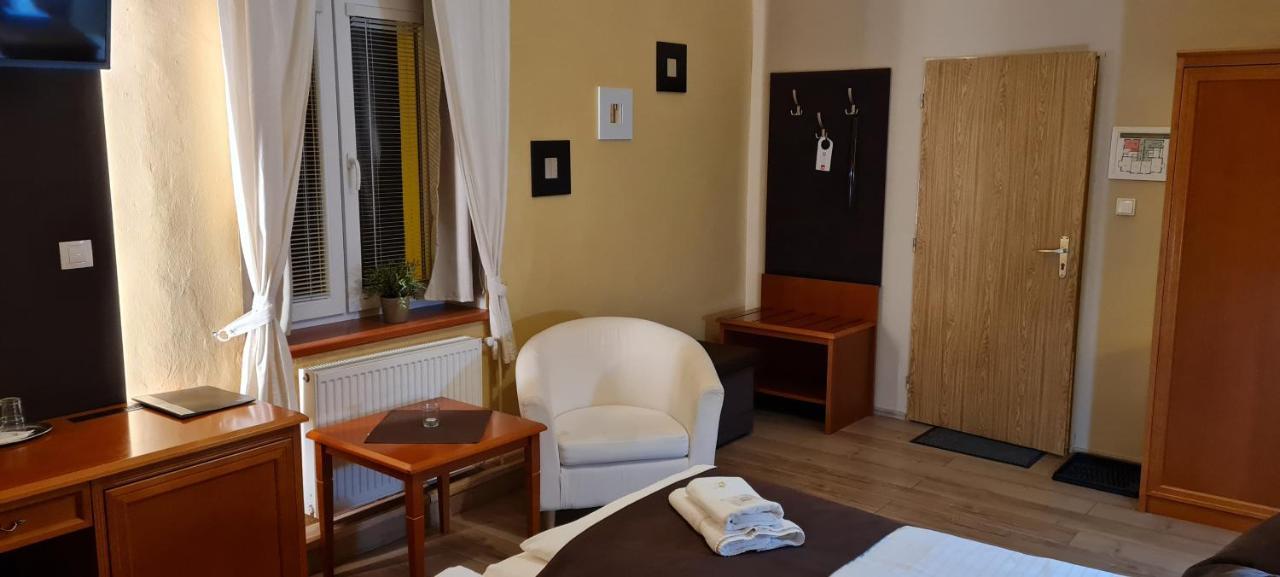 Pension Elektra Mariánské Lázně Екстериор снимка